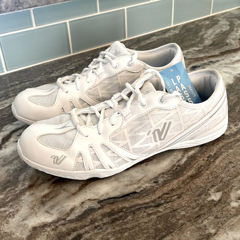 Varsity Last Pass 3.0 Cheer Shoes